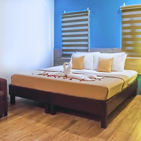 Sheridan Boutique Hotel Puerto Princesa Luaran gambar